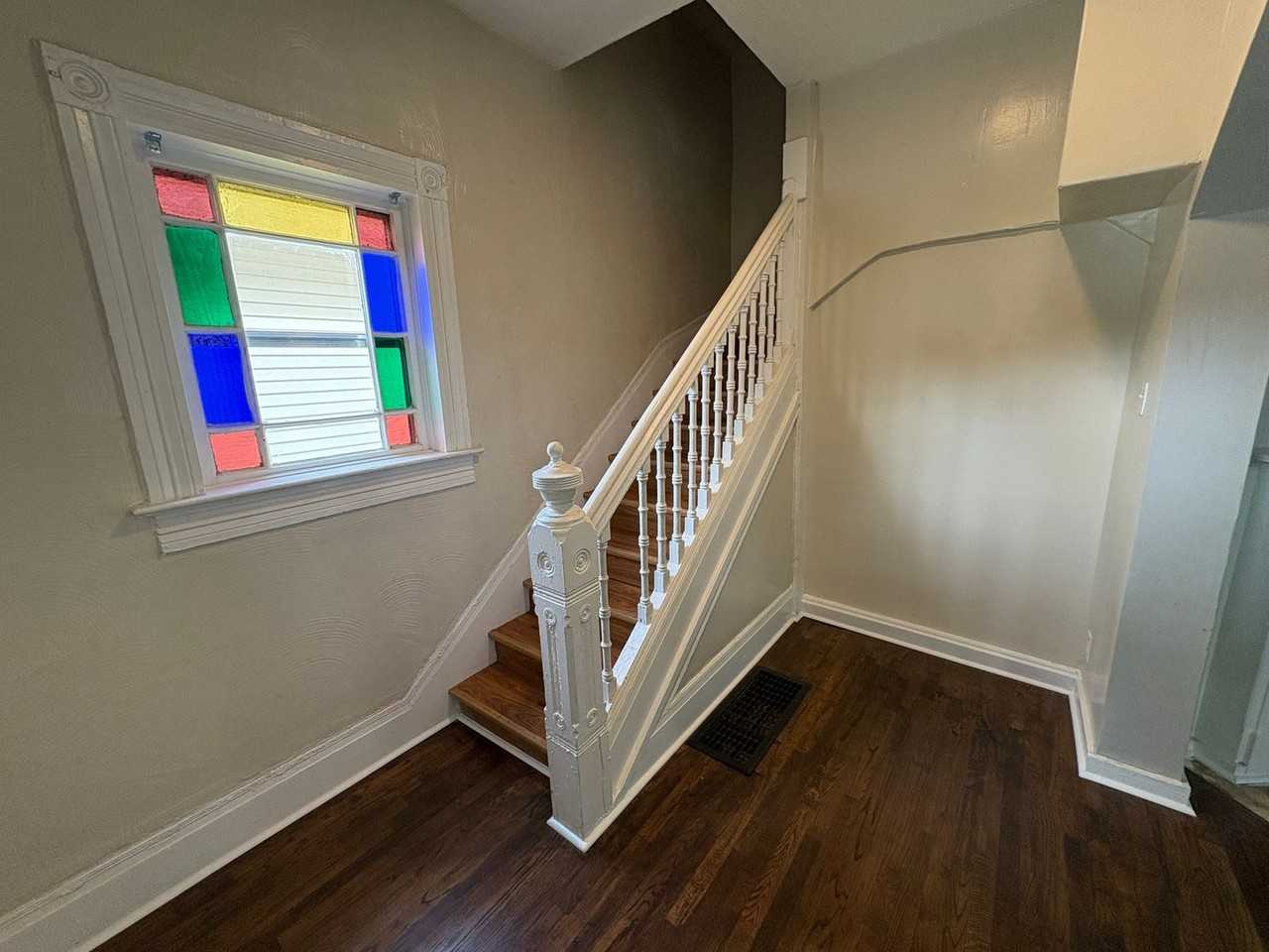 4220 Burdette St - Photo 3 of 27