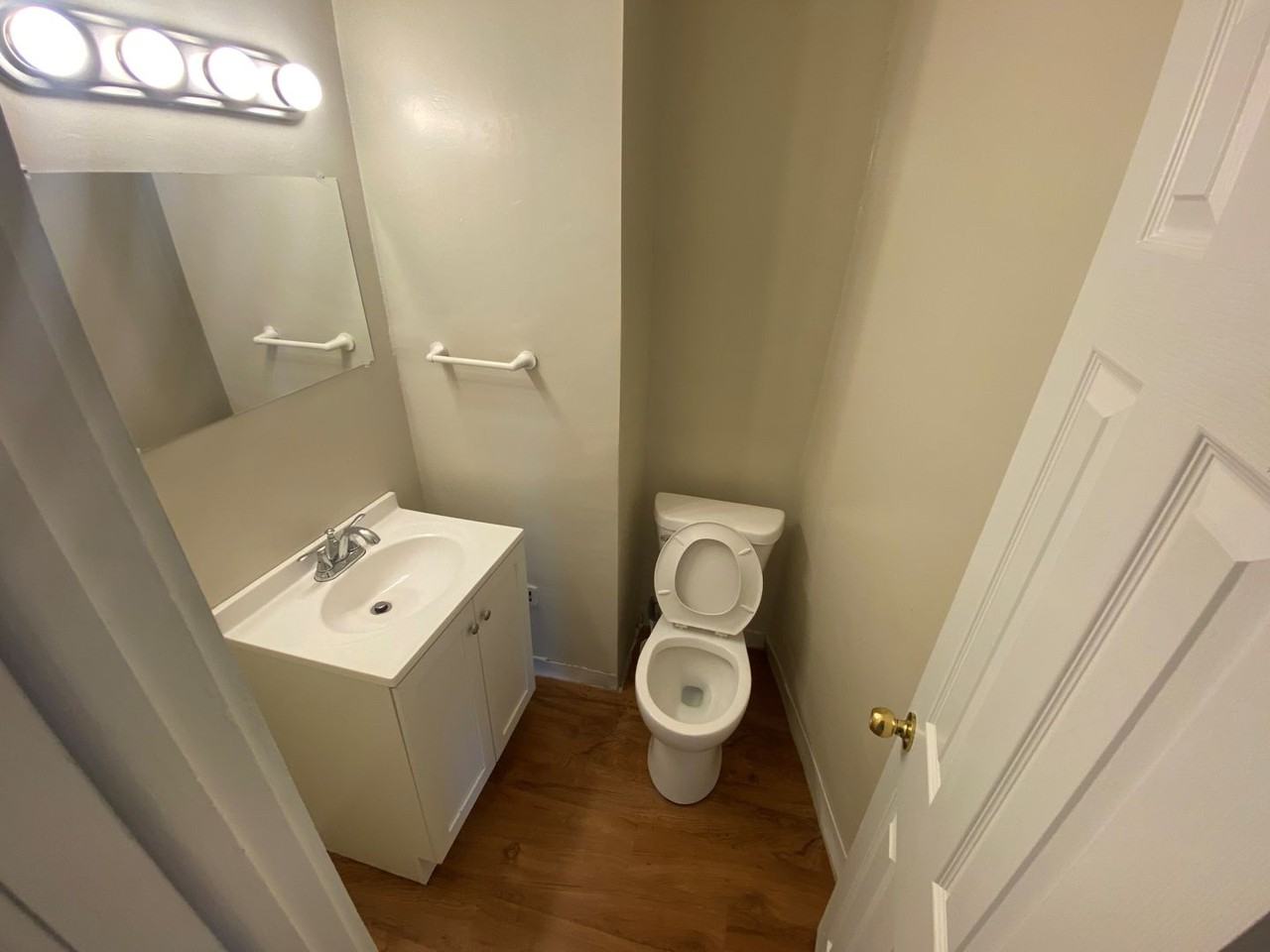 4220 Burdette St - Photo 6 of 27