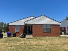featured image of 1025 Arkansas St