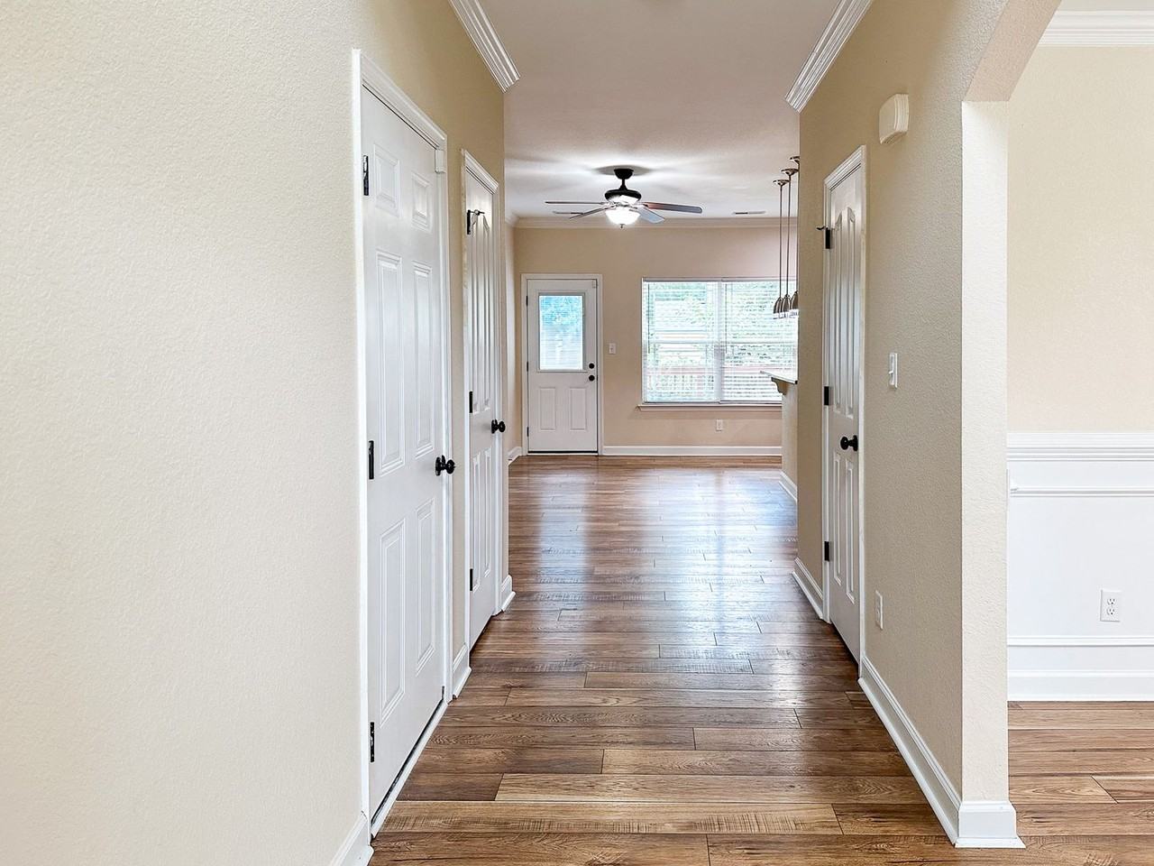 18 Marina Dr - Photo 2 of 29