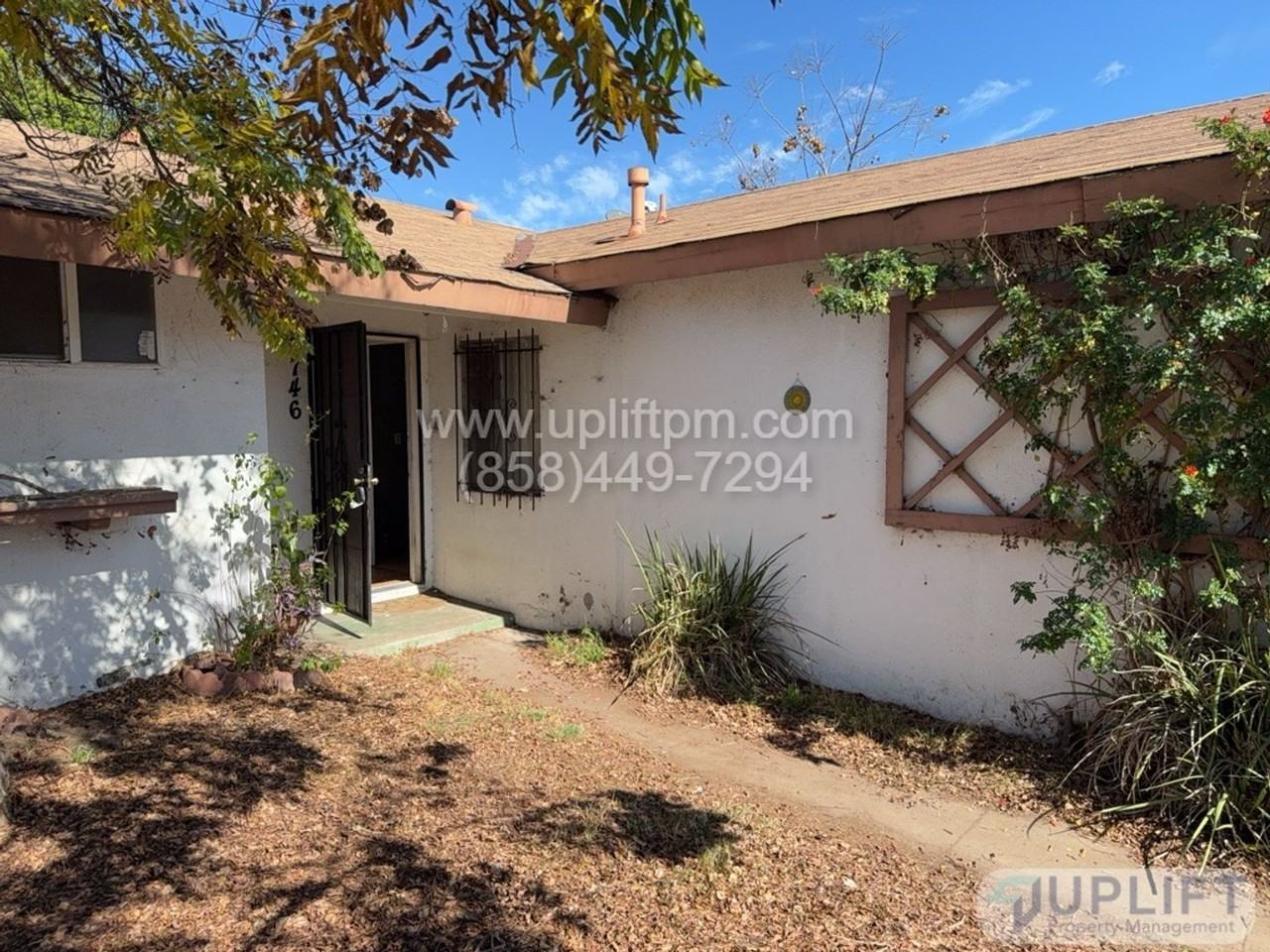 7746 Bloomfield Rd - Photo 2 of 16