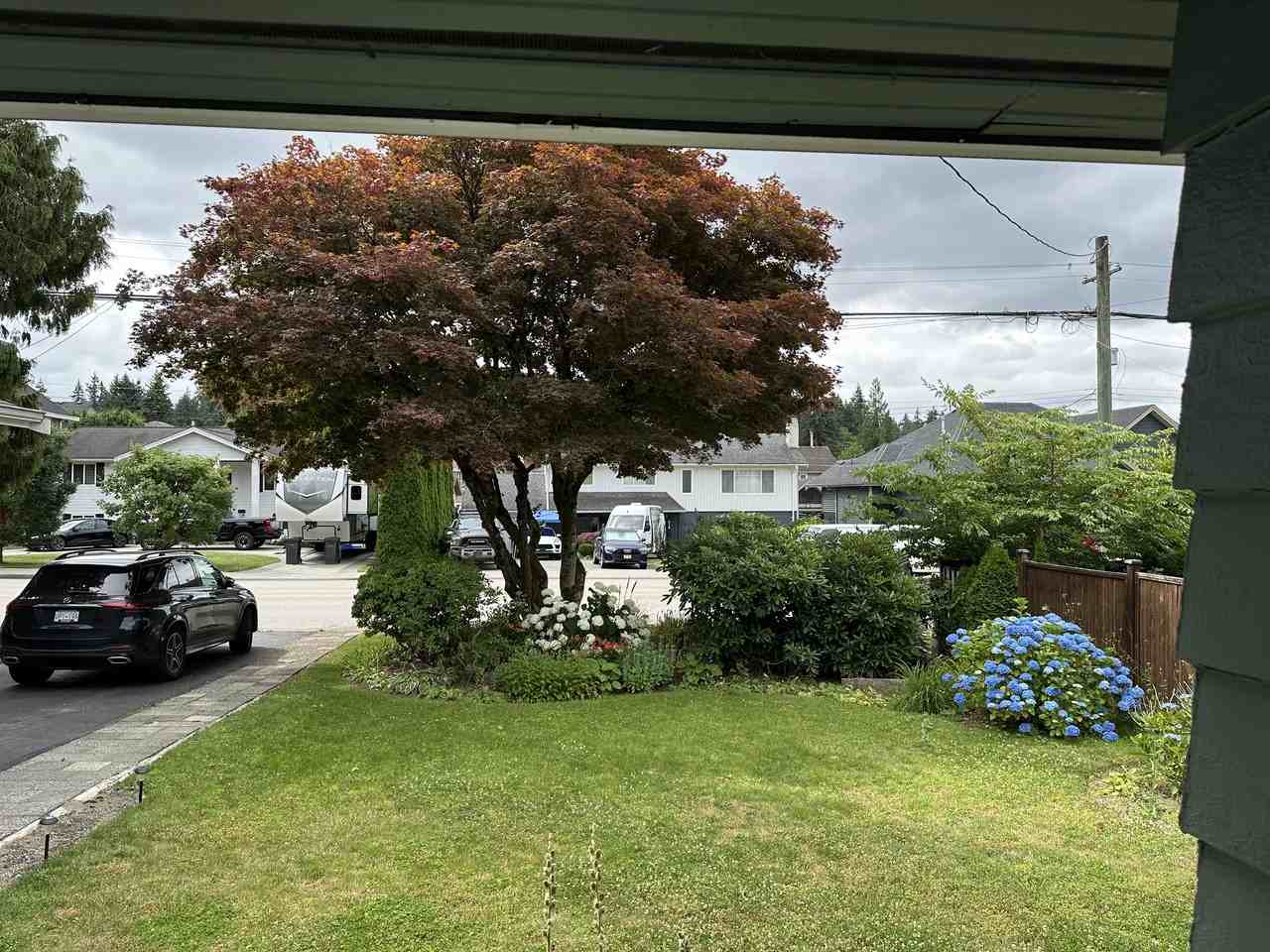 839 Smith Avenue - Photo 3 of 16