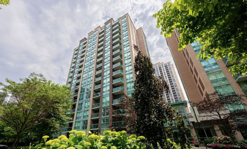 Islington Ave & Bloor St W #609 - Photo 3 of 10