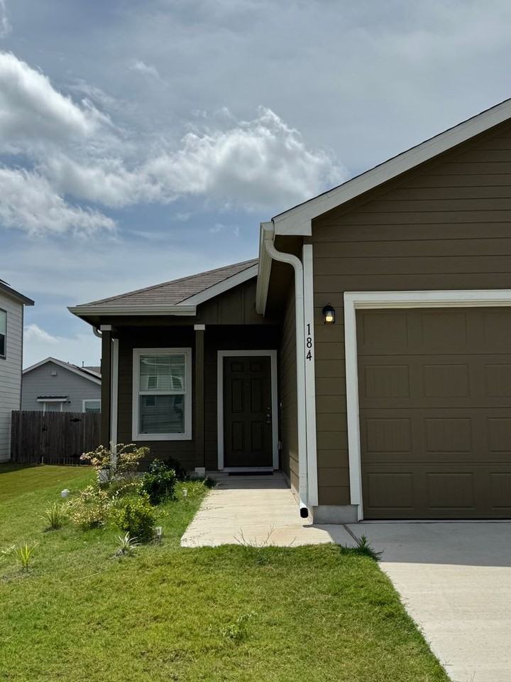 184 Agate Cliff Dr - Photo 2 of 29