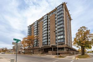 featured image of 207 5th Ave Sw #902