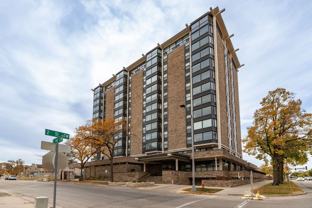 207 5th Ave Sw #902 - Photo 1 of 1
