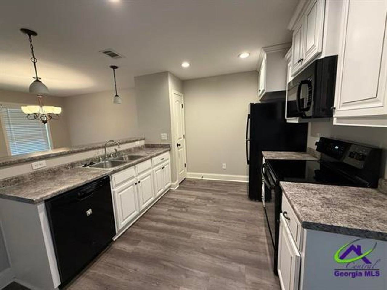 317 Grayton Way - Photo 4 of 14