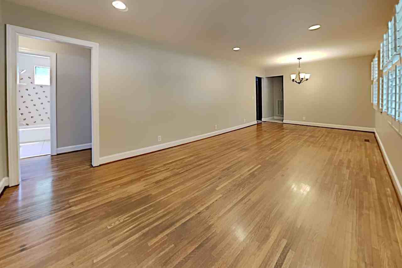 534 Whispering Hills Dr - Photo 3 of 25