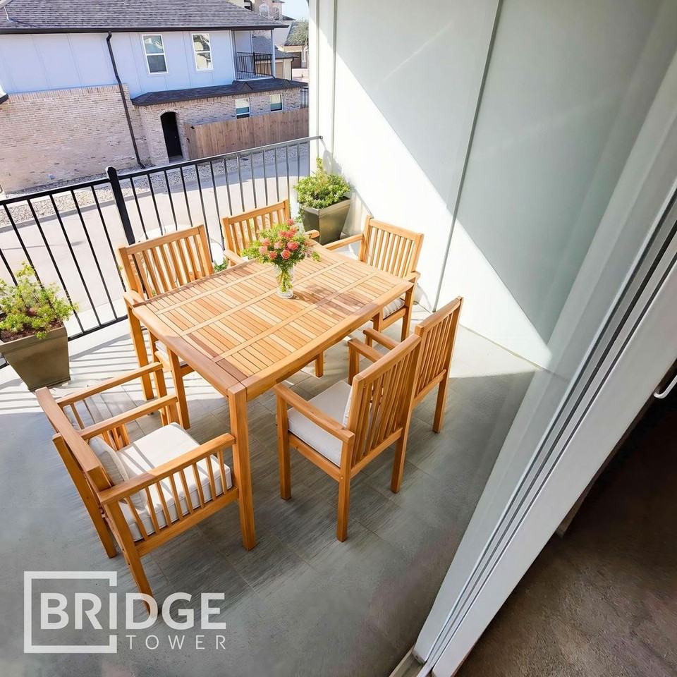 1212 Sunnyvale Ln - Photo 5 of 24