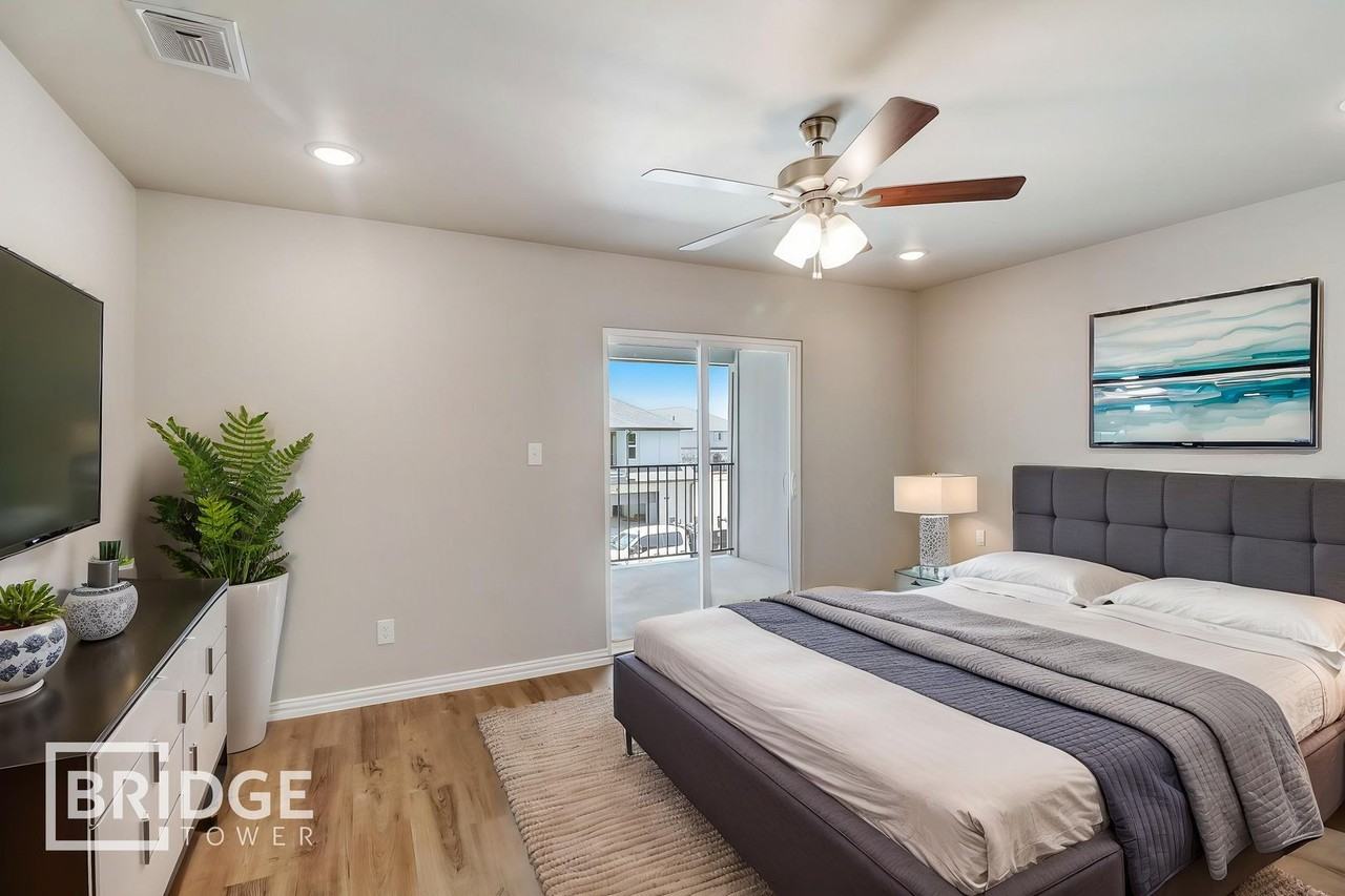 1212 Sunnyvale Ln - Photo 7 of 24