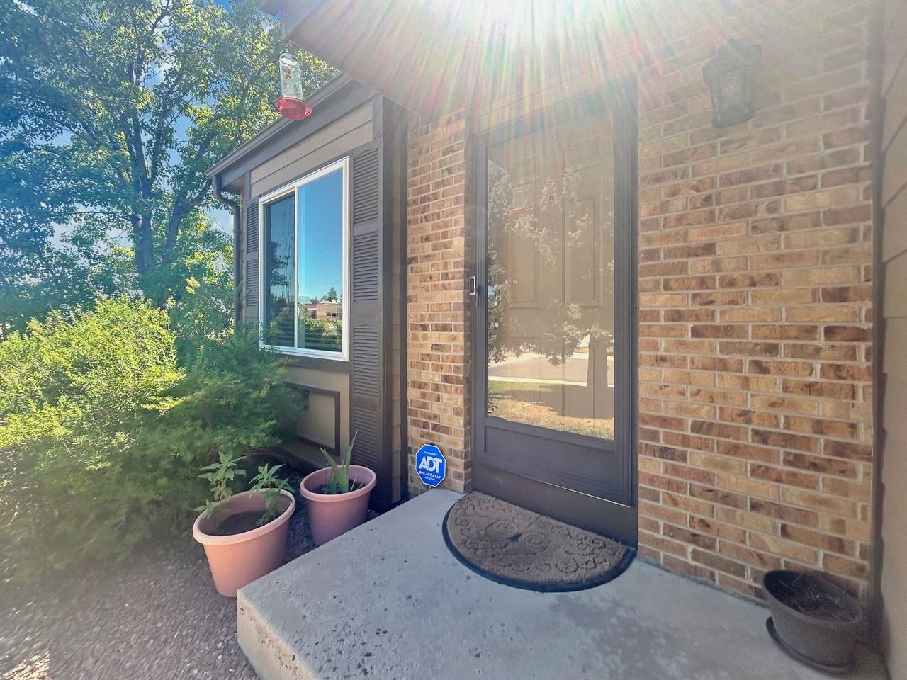 8059 S Johnson Ct - Photo 3 of 43