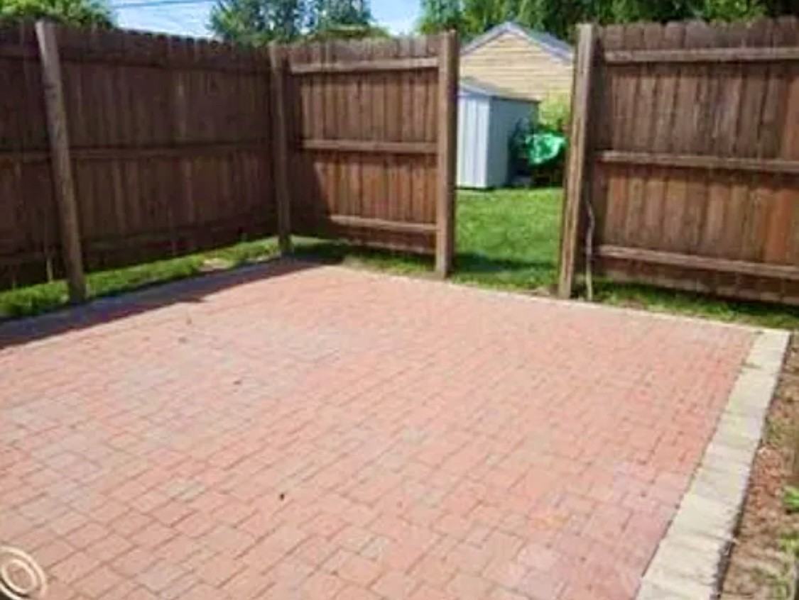 21155 Dexter Blvd #NA - Photo 3 of 19