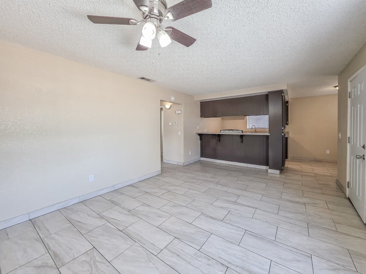 2704 Villalovos Ct #4 - Photo 6 of 15