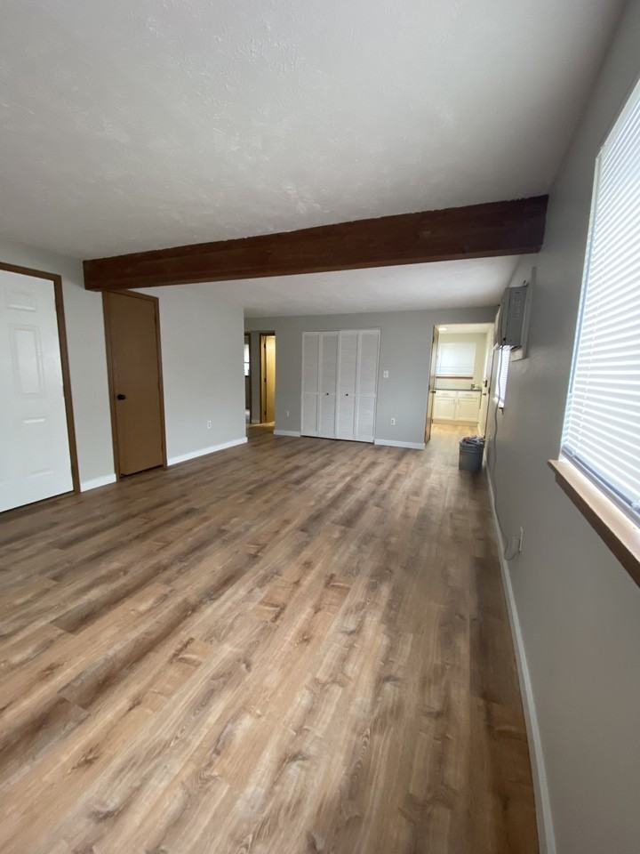 820 3rd St #820 - Photo 4 of 13