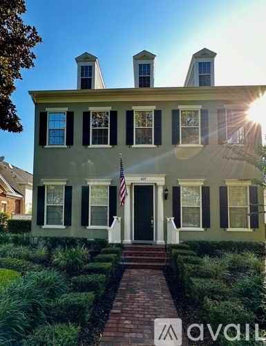 407 Iris St #NA - Photo 2 of 50
