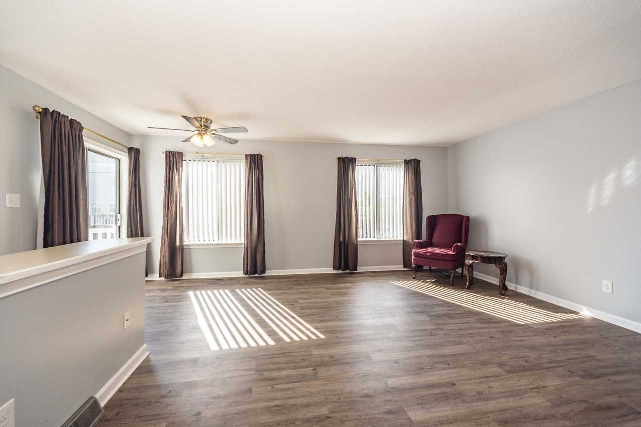 39 Staffordshire Commons Dr #39 - Photo 6 of 36
