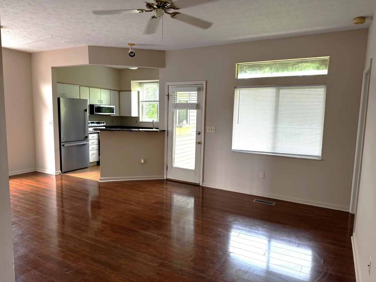 9403 Captains Brg #1161 - Photo 2 of 19