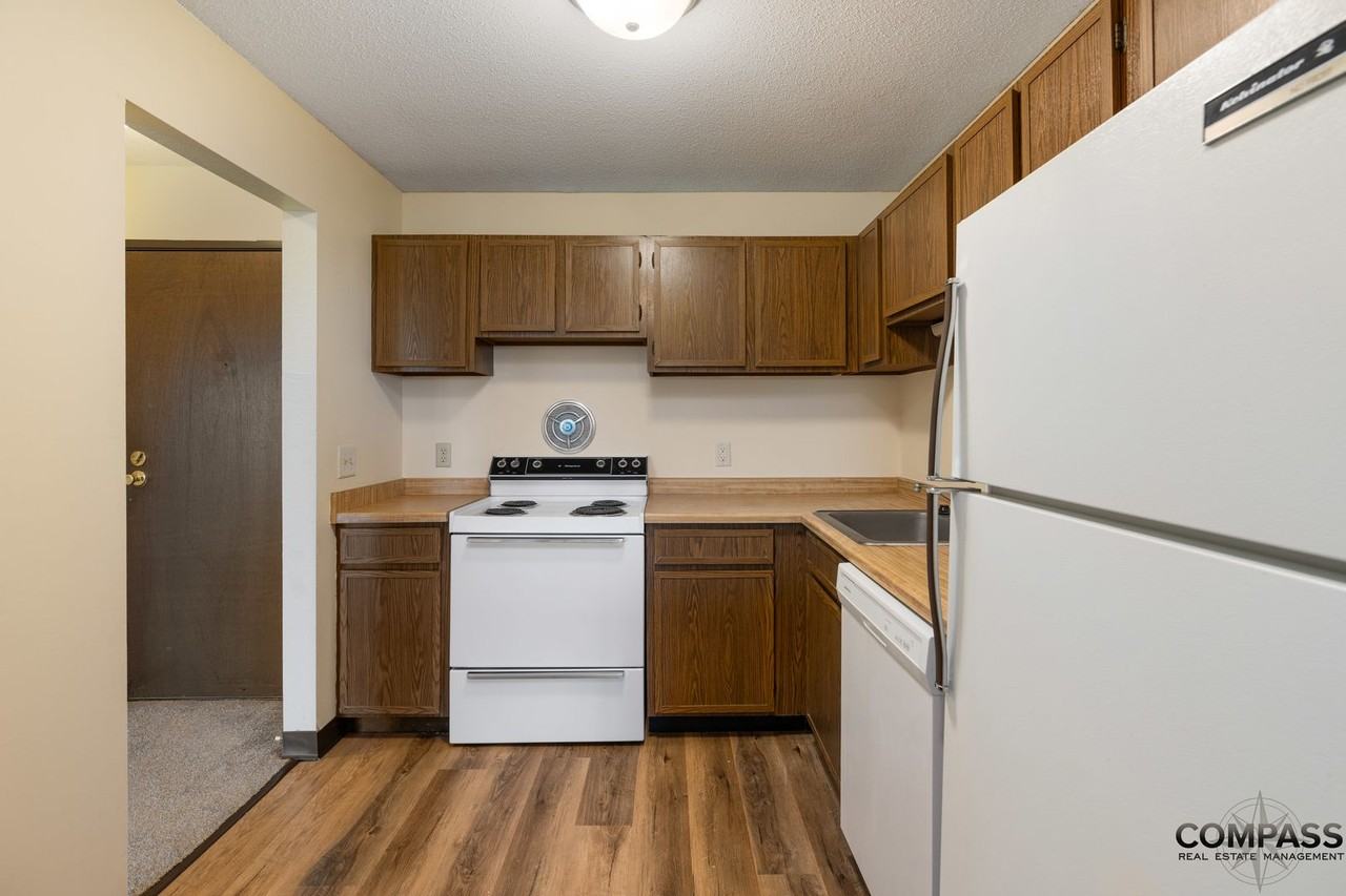 2214 - Westwinds Apartments - Photo 5 of 50