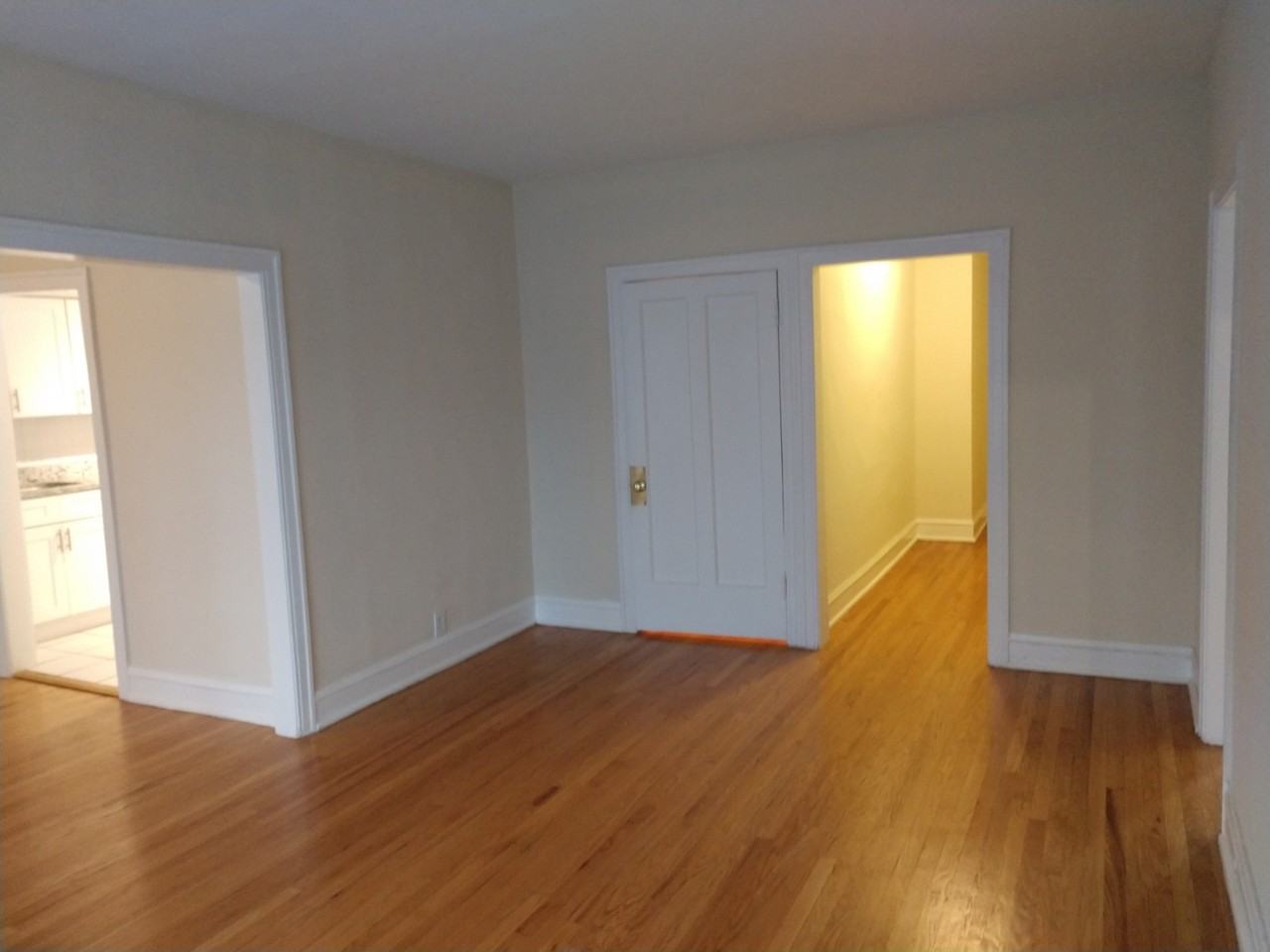 815 Seward Street #2S - Photo 2 of 21