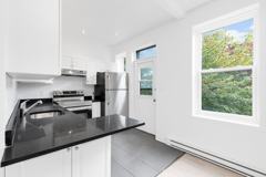 5864 Rue Sherbrooke Ouest #5 - Photo 1 of 1