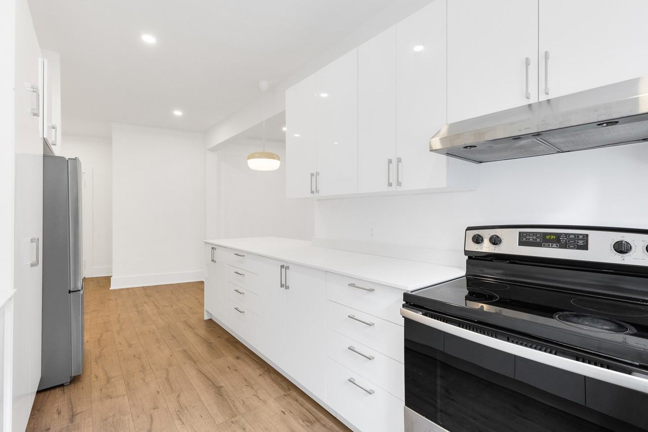 5235 Chemin de la Côte Saint Luc #29