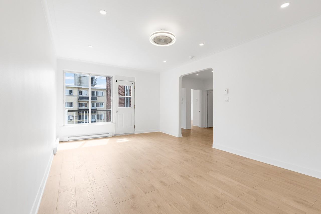 6645 Avenue Fielding #9 - Photo 7 of 14