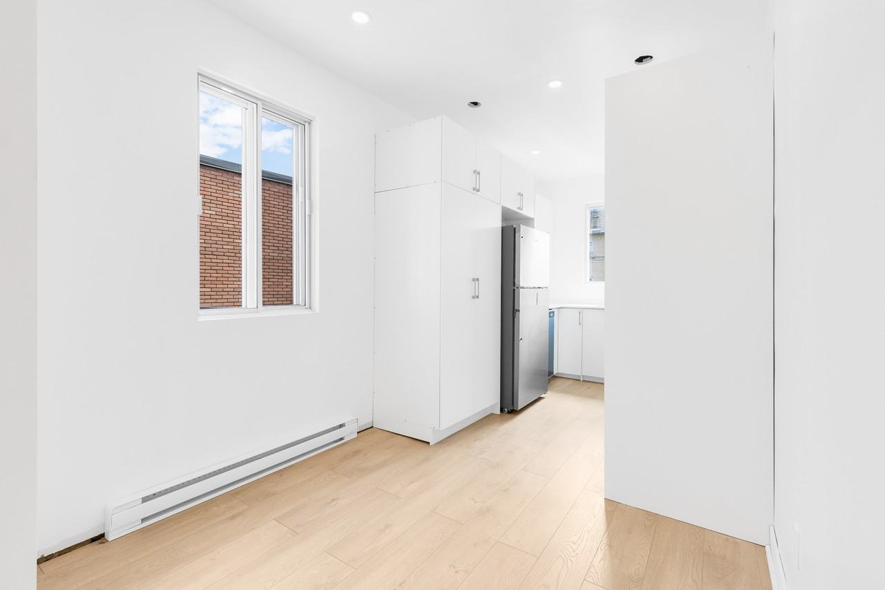 6645 Avenue Fielding #9 - Photo 5 of 14