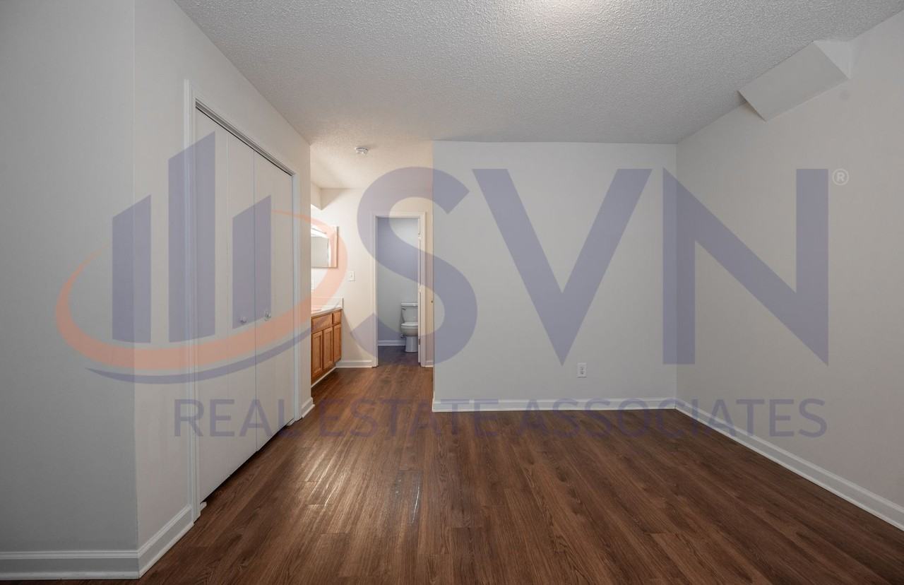 221 Schultz St - Photo 6 of 10