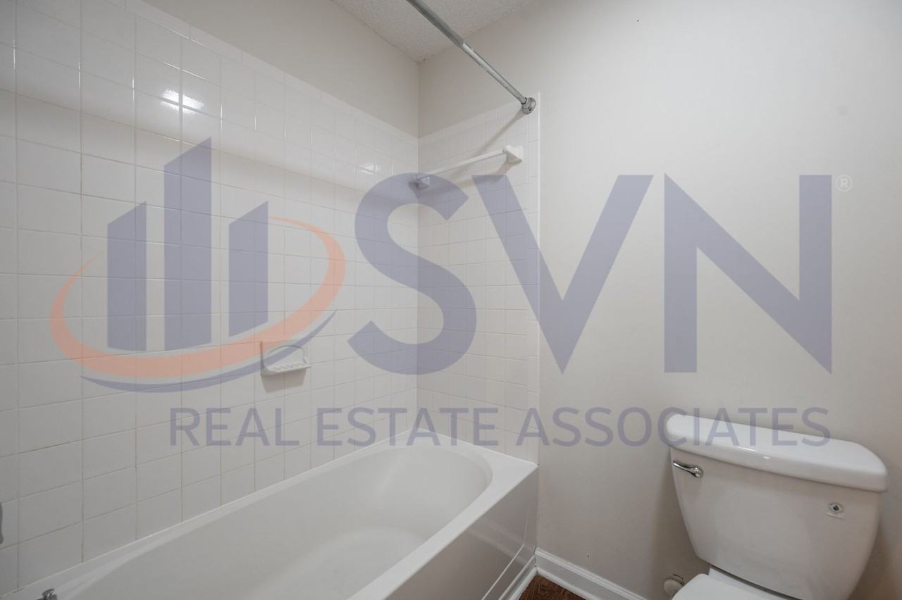221 Schultz St - Photo 7 of 10