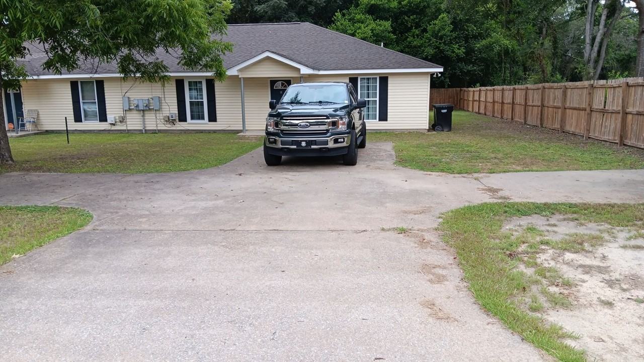 1741 Elvan Ave - Photo 3 of 36