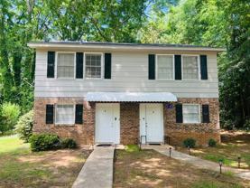 606 Elm St - Photo 1 of 1