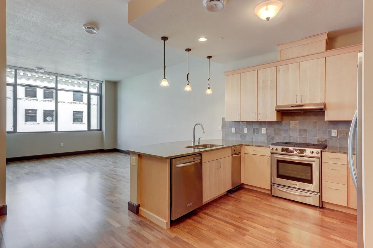 1112 W Main St #407 - Photo 3 of 40