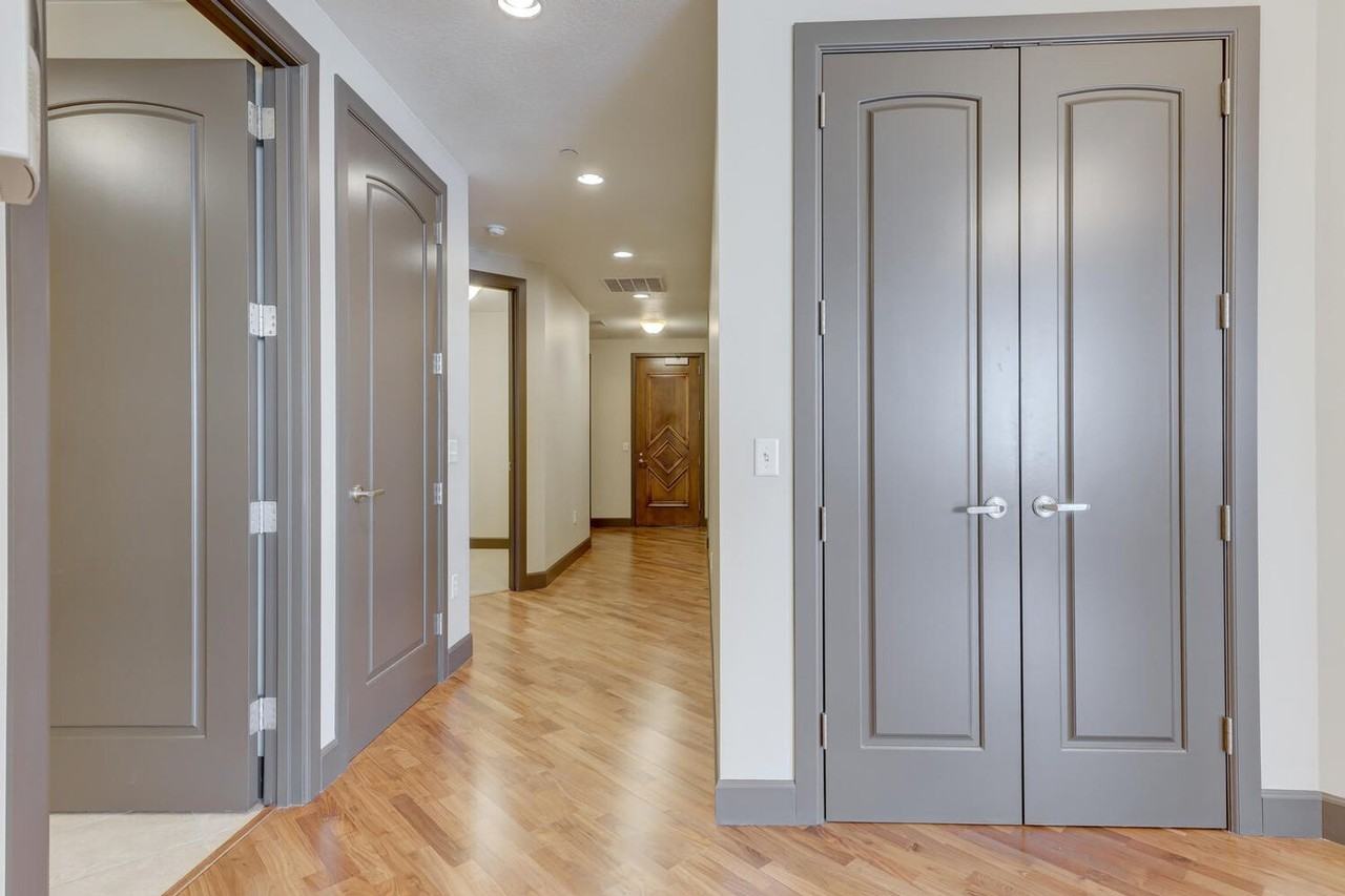 1112 W Main St #407 - Photo 4 of 40