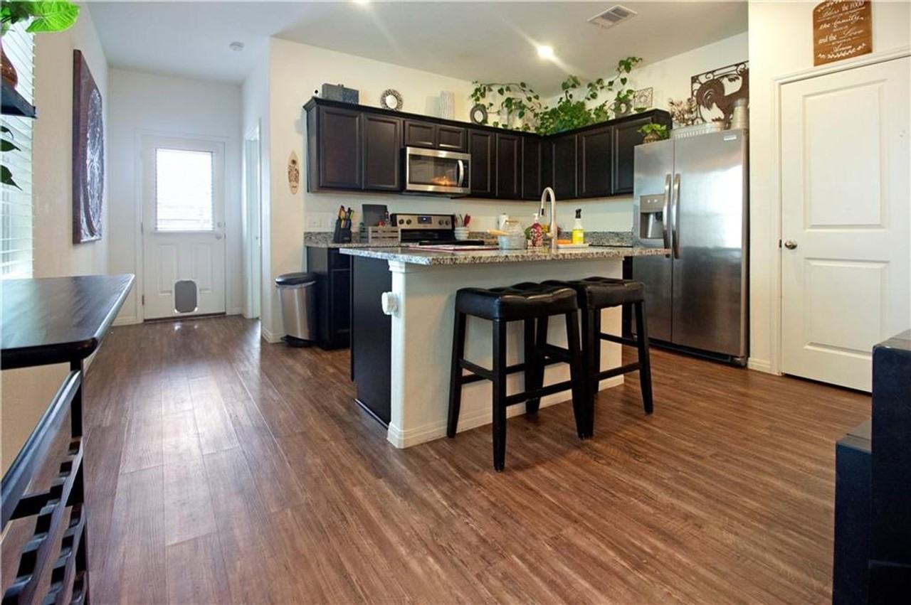 336 Flower Smith Ln - Photo 7 of 13