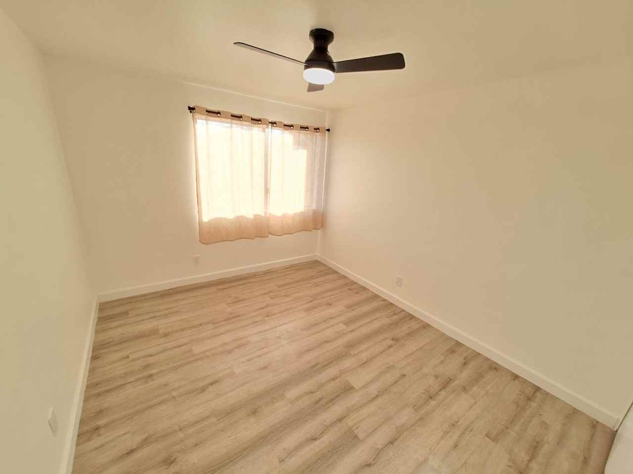 11744 Runnymede St - Photo 6 of 19