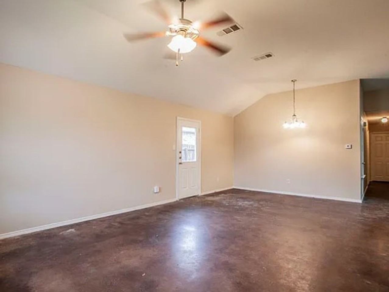 807 Carla Kay #A - Photo 4 of 13