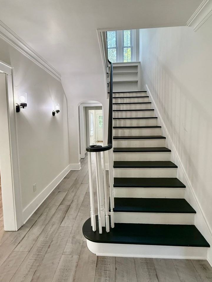 1002 Short Road - Photo 3 of 20