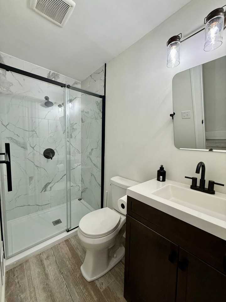 1002 Short Road - Photo 4 of 20