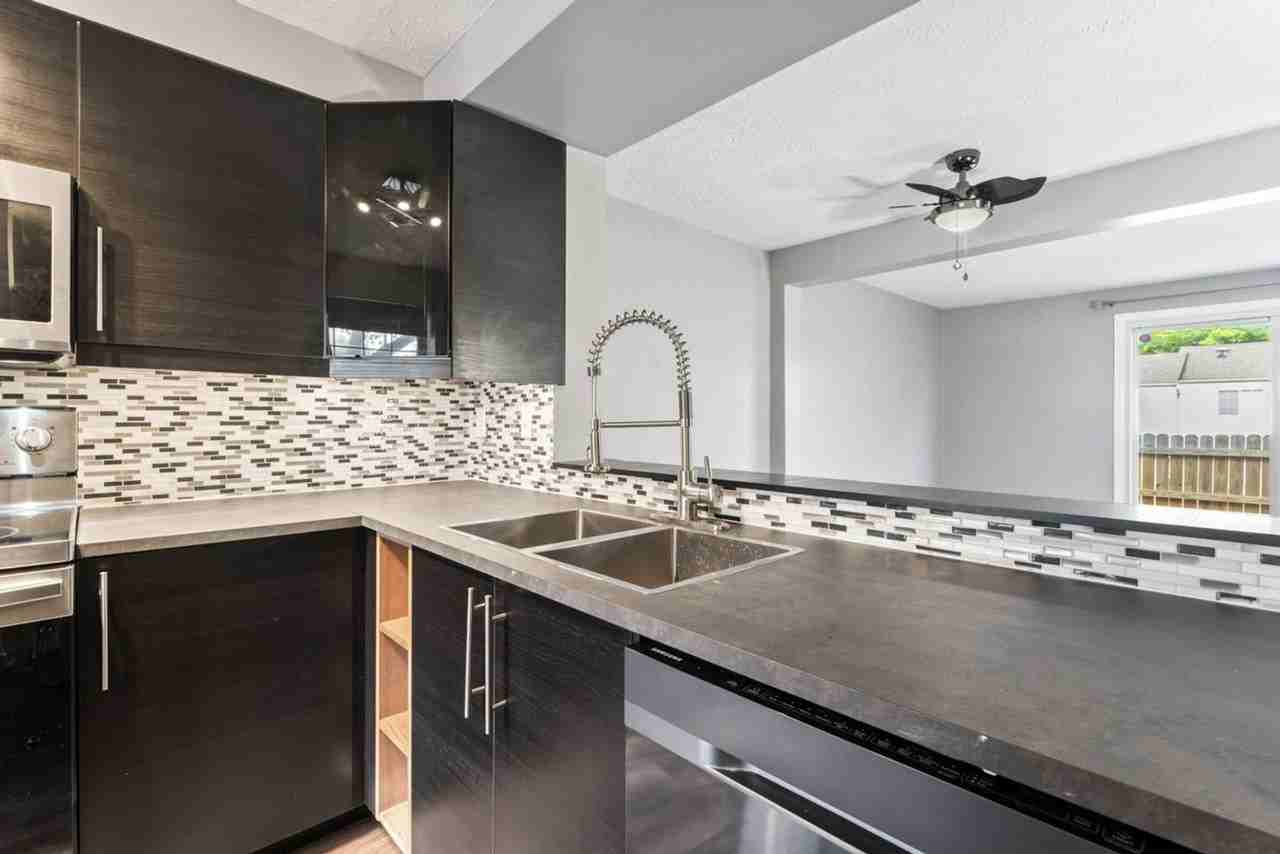 6146 E 96th Pl - Photo 6 of 30