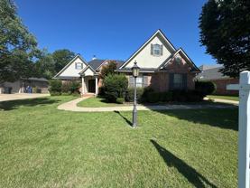 106 Horseguards Ave - Photo 1 of 1