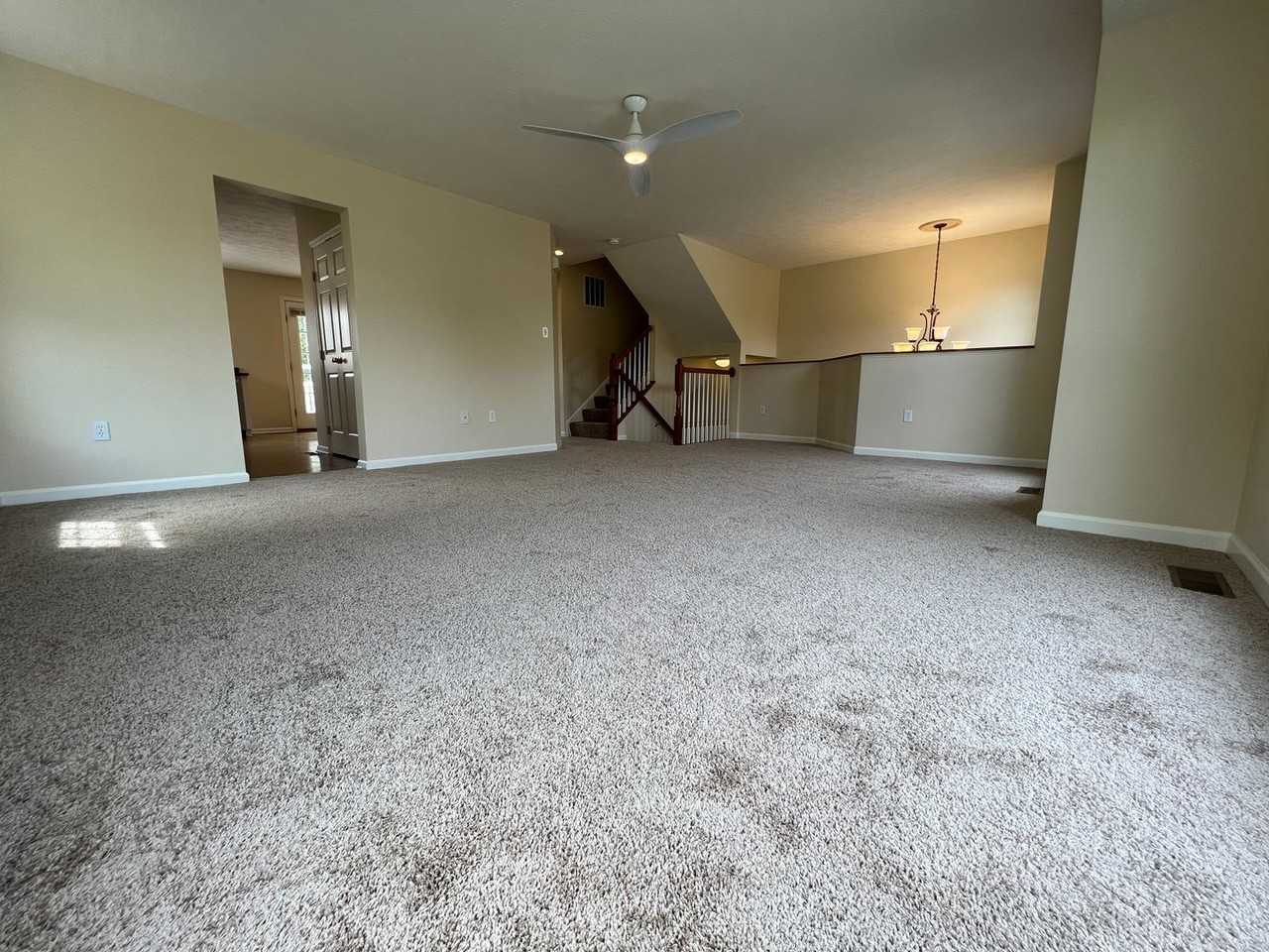 410 Village Pl - Photo 3 of 39