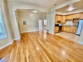 featured image of 1013 Fair Oaks Ave