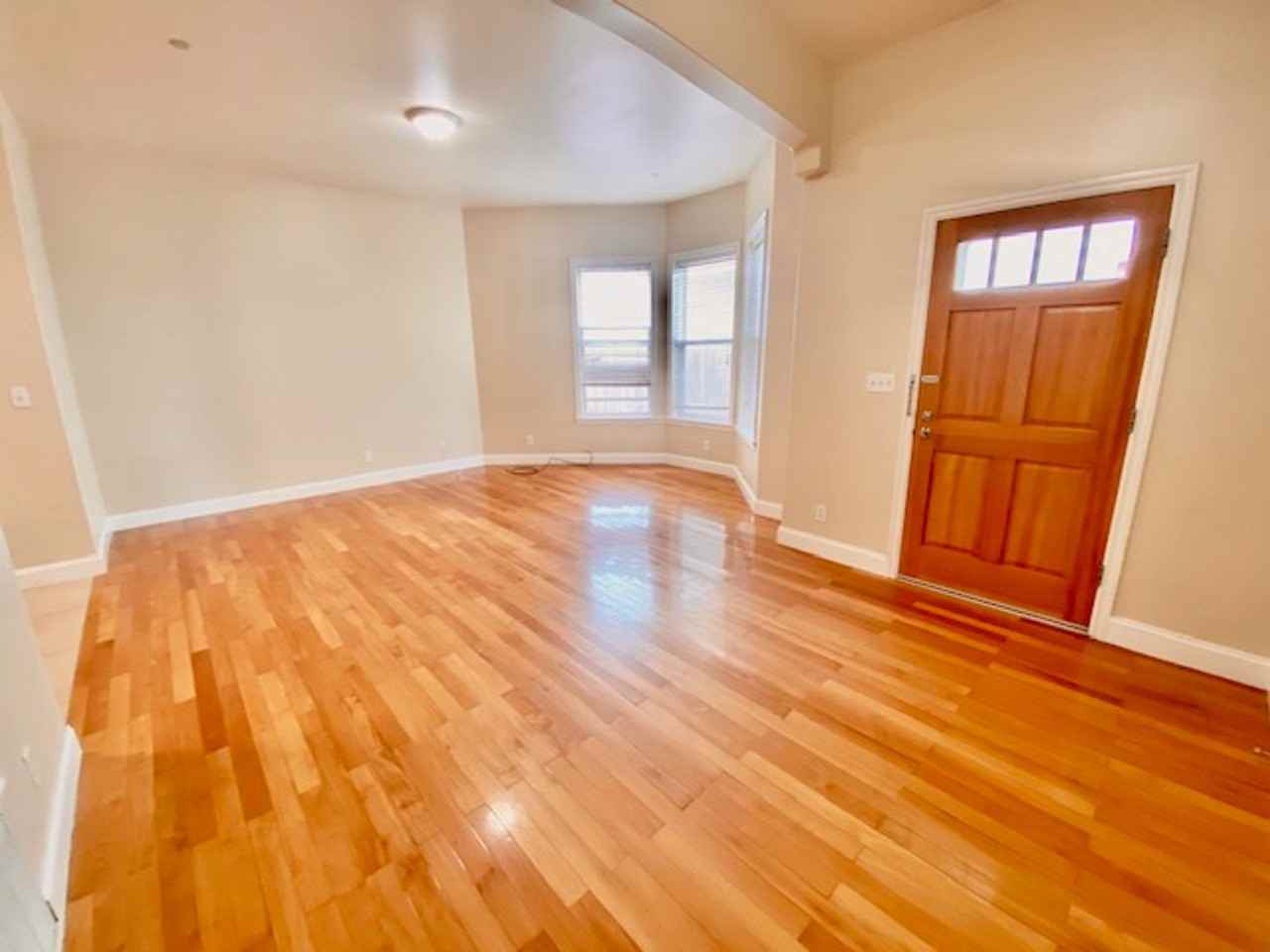 1013 Fair Oaks Ave. - Photo 5 of 46