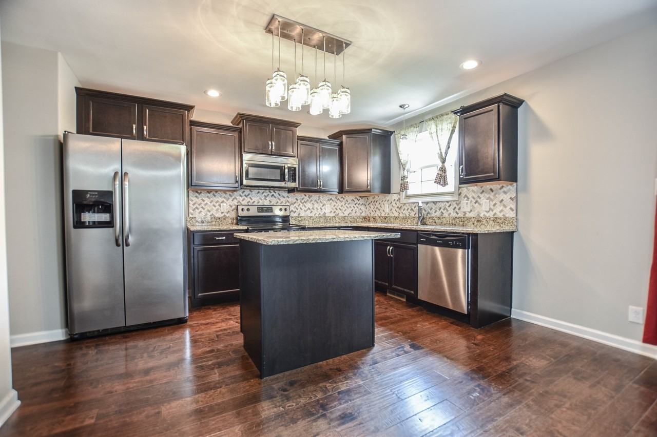 2777 Shepherds Way - Photo 7 of 20