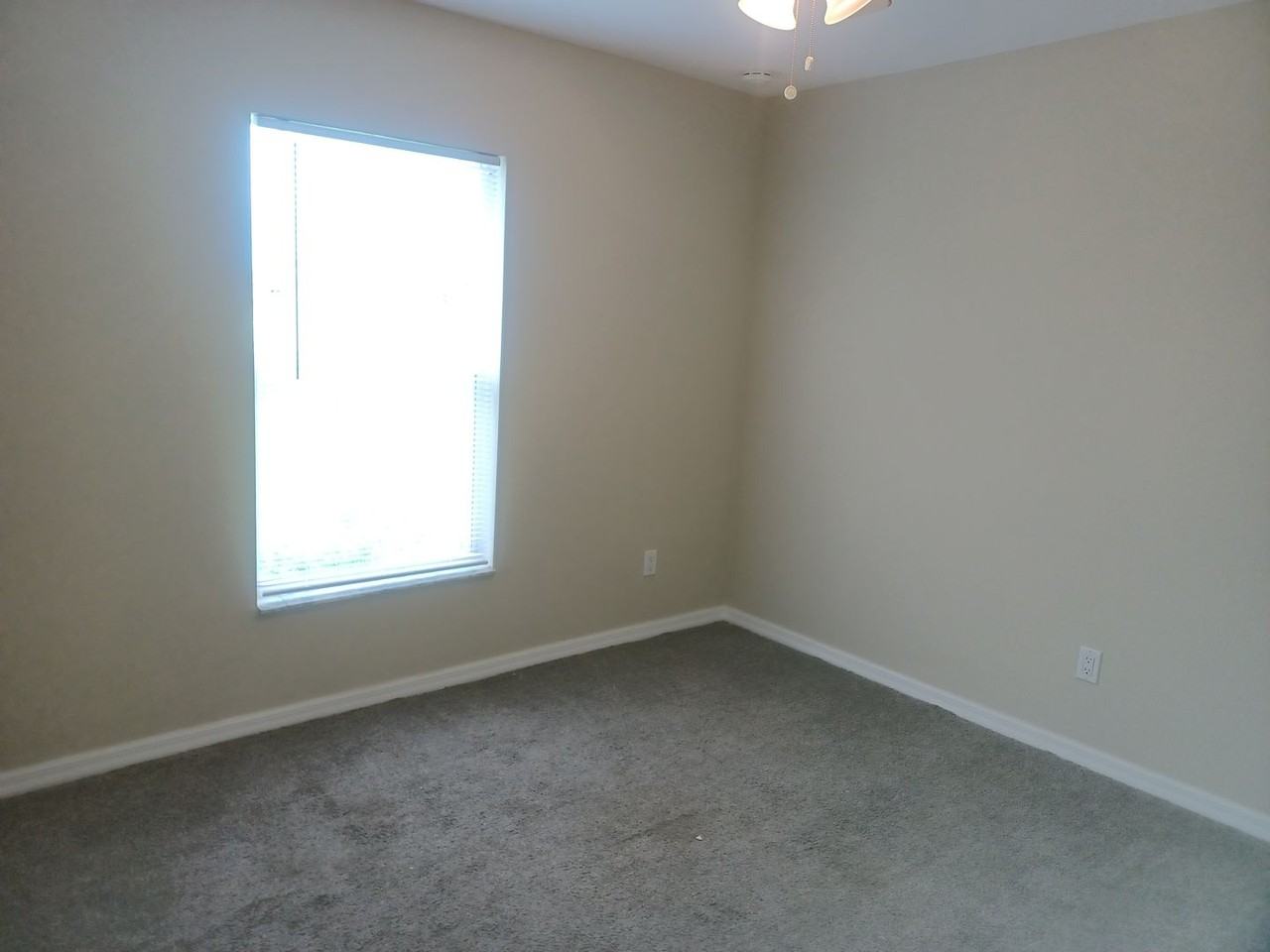 1519 Nelson Rd N - Photo 7 of 19