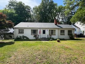 2404 Aiken Dr - Photo 1 of 1
