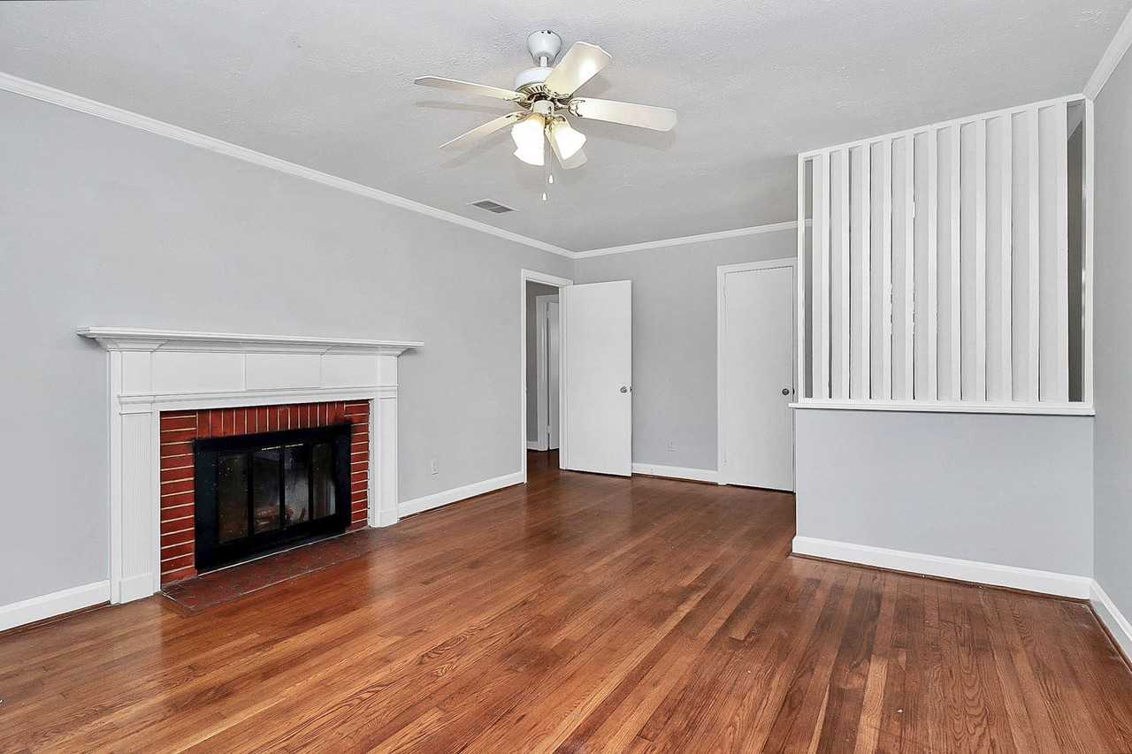 228 Seneca Place - Photo 7 of 34