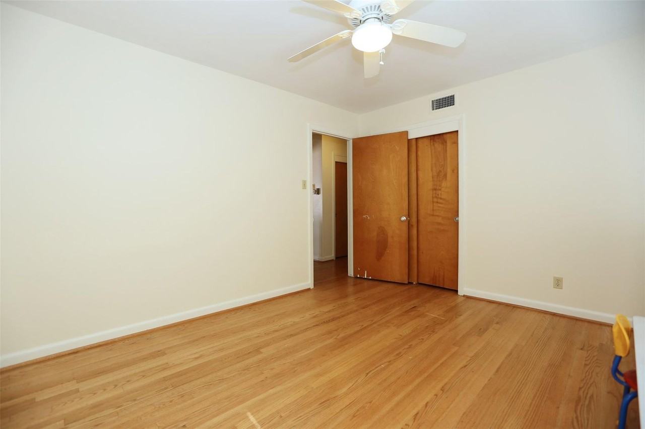 3535 Durhill St - Photo 6 of 24