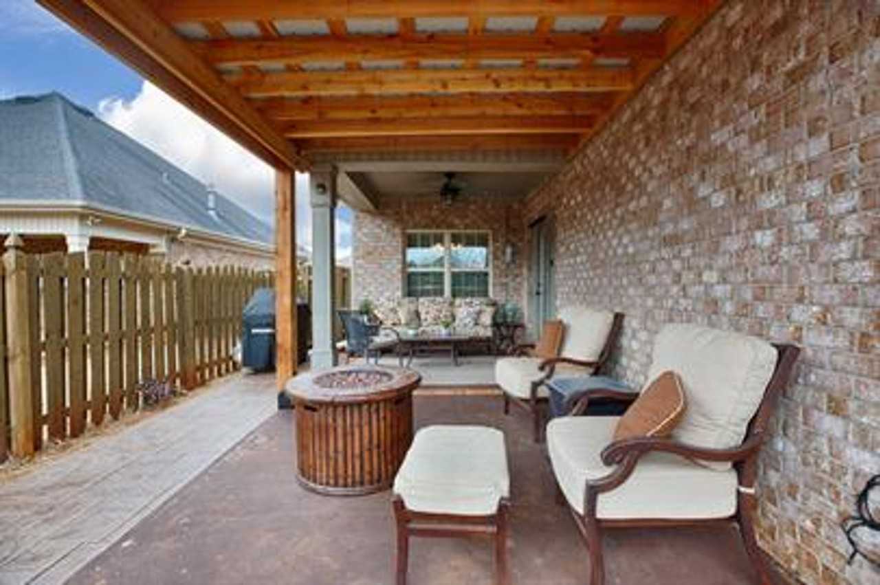 110 Walnut Cove Blvd Sw - Photo 2 of 10