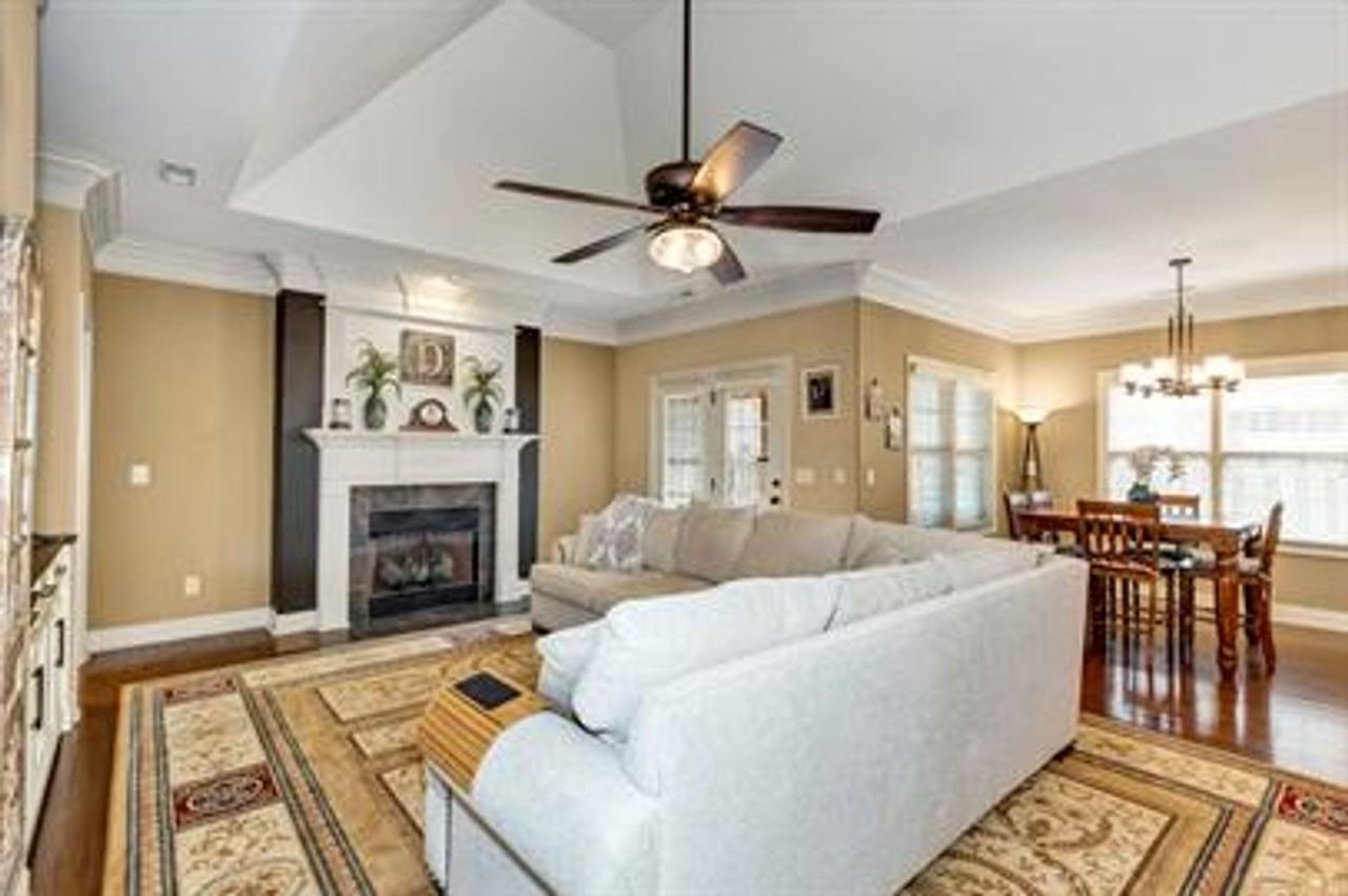 110 Walnut Cove Blvd Sw - Photo 4 of 10